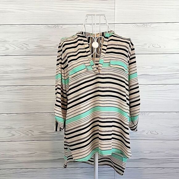Hippie Rose striped mint green casual blouse Women's Size M - Picture 1 of 12